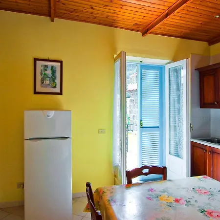 Sleeps 4 Pool Wifi